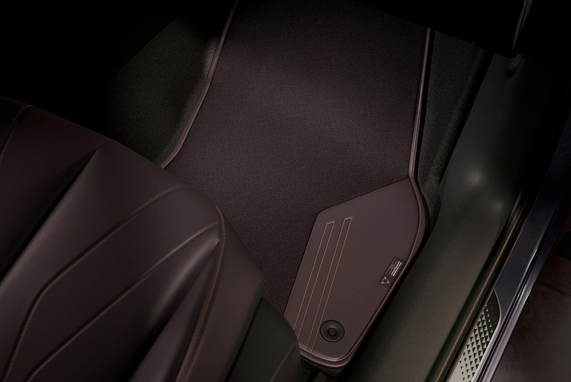 Aquestes catifes dissenyades per mantenir el  del CUPRA Terramar en condicions immillorables. Ideals per al disseny interior High Canyon, adequades per a totes les versions.